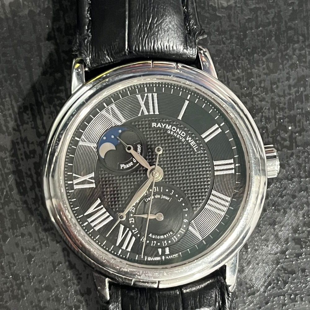 Raymond Weil Geneve hand watch